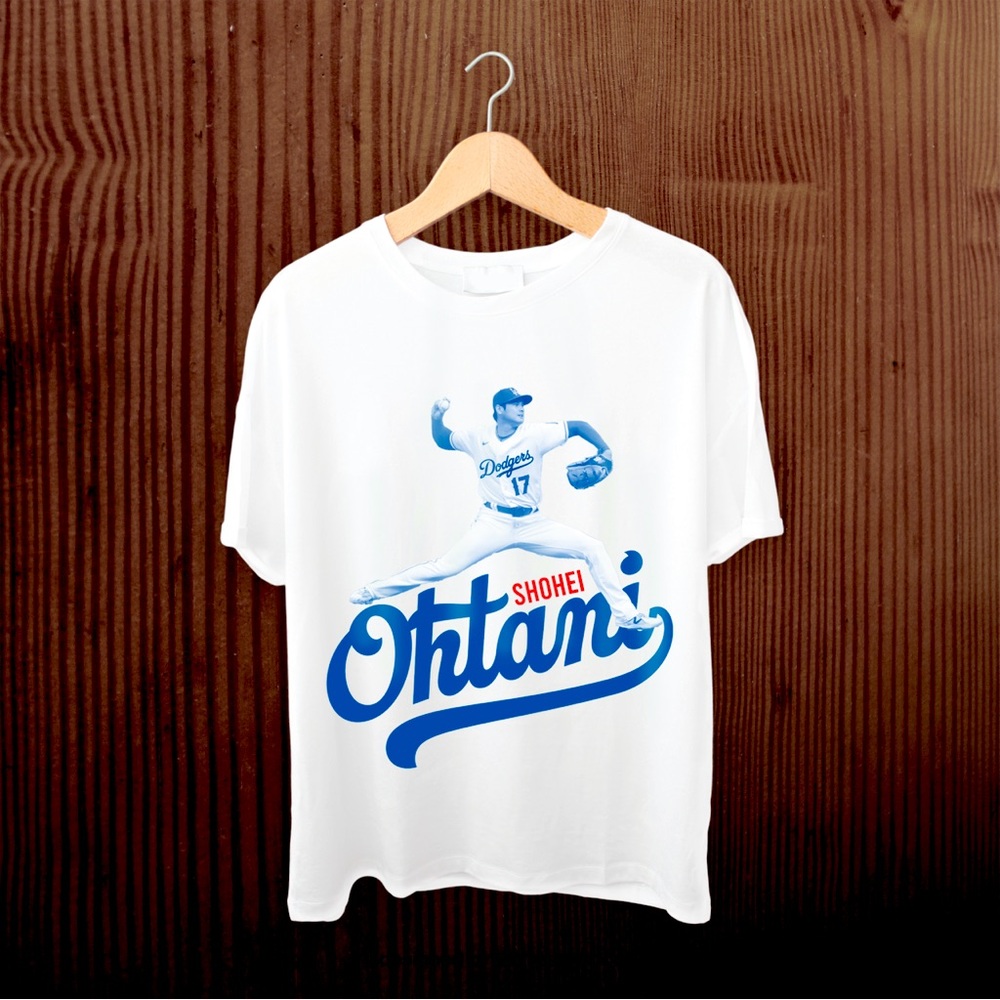 Shohei Ohtani, Los Angeles Dodgers shirt size extra Large